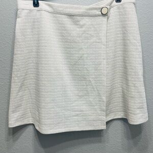 Elegant Cream Women's Skirt
